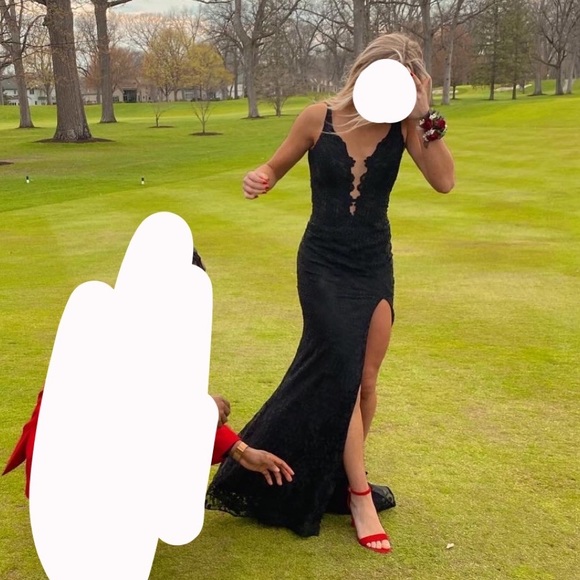 Prom dress - Picture 4 of 4